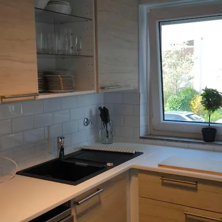 Comfort 3-room Private Parking Spot! *