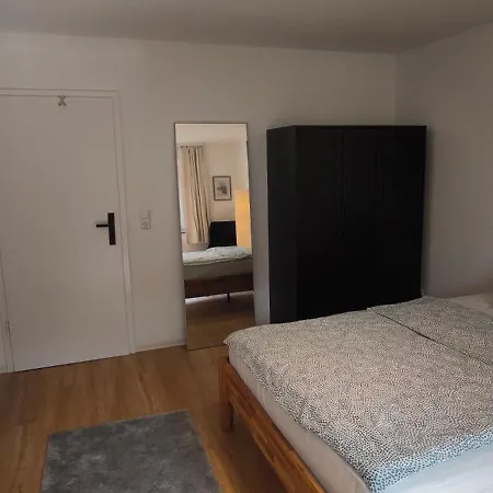 Comfort 3-room Private Parking Spot! * Leonberg