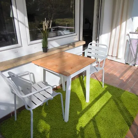 Comfort 3-room Private Parking Spot! *
