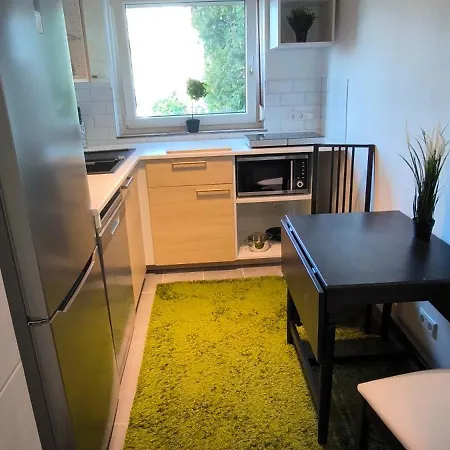 Comfort 3-room Private Parking Spot! *